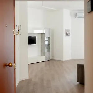 https://roma-hub-one.it-romehotels.com