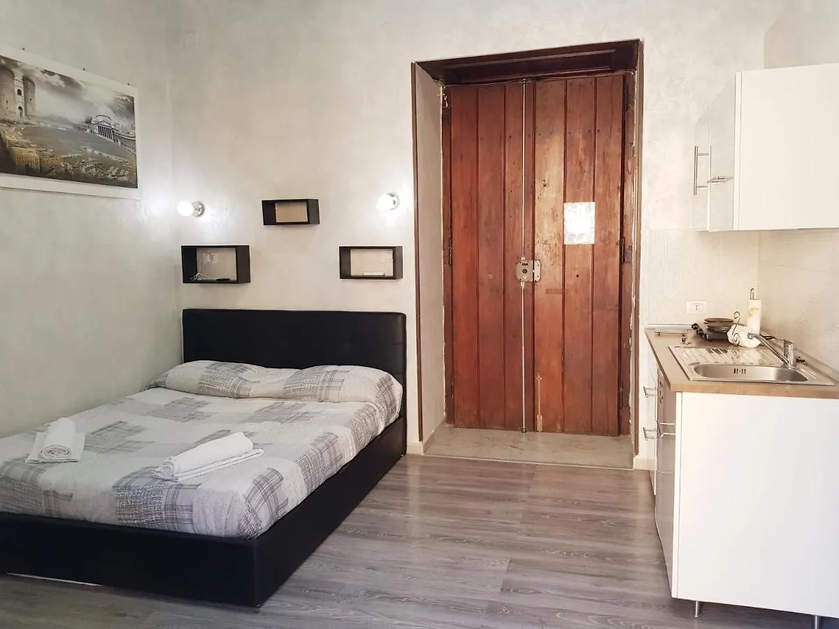 Napoli Central Loft Неаполь