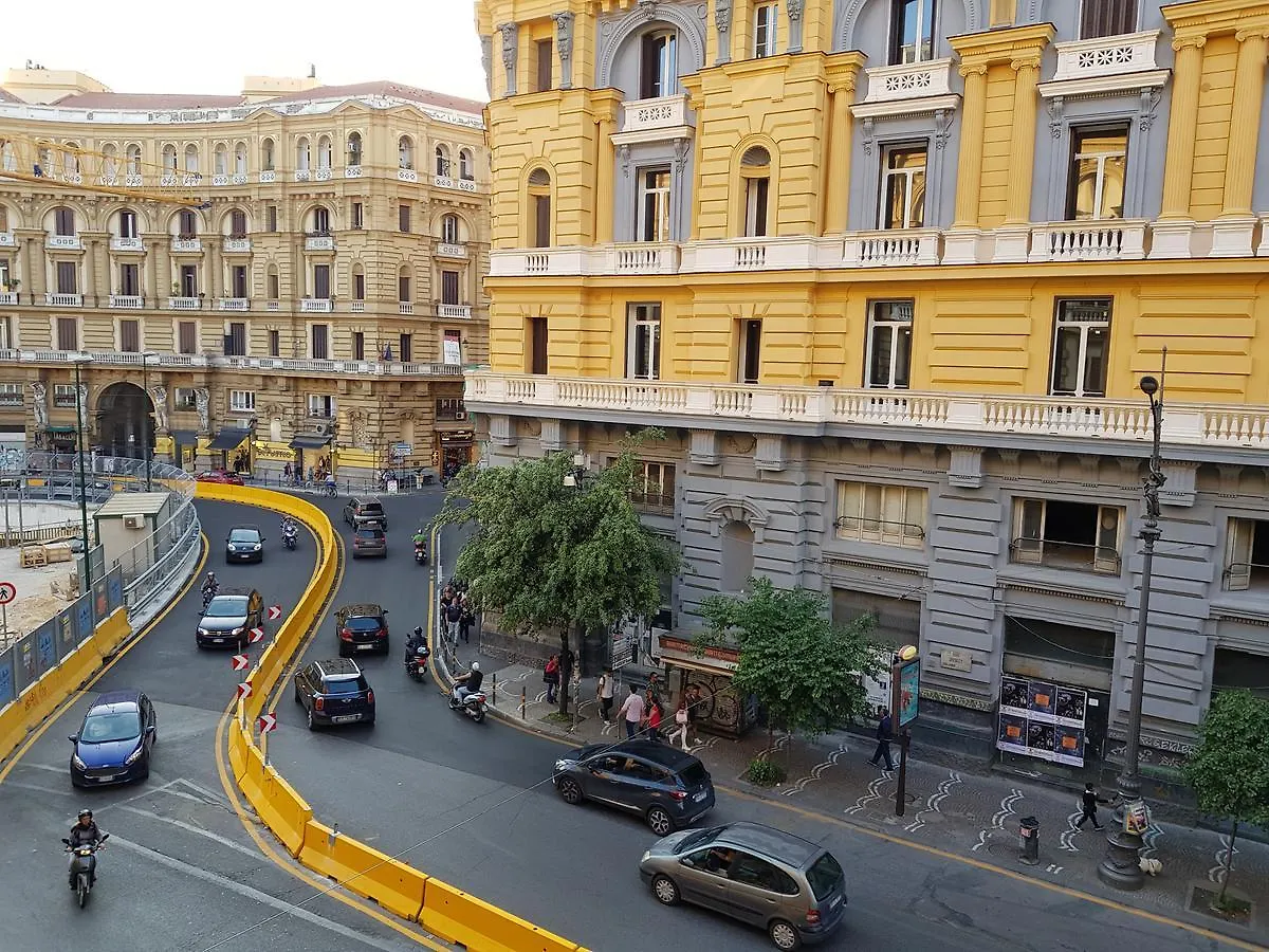 Апартаменты Napoli Central Loft