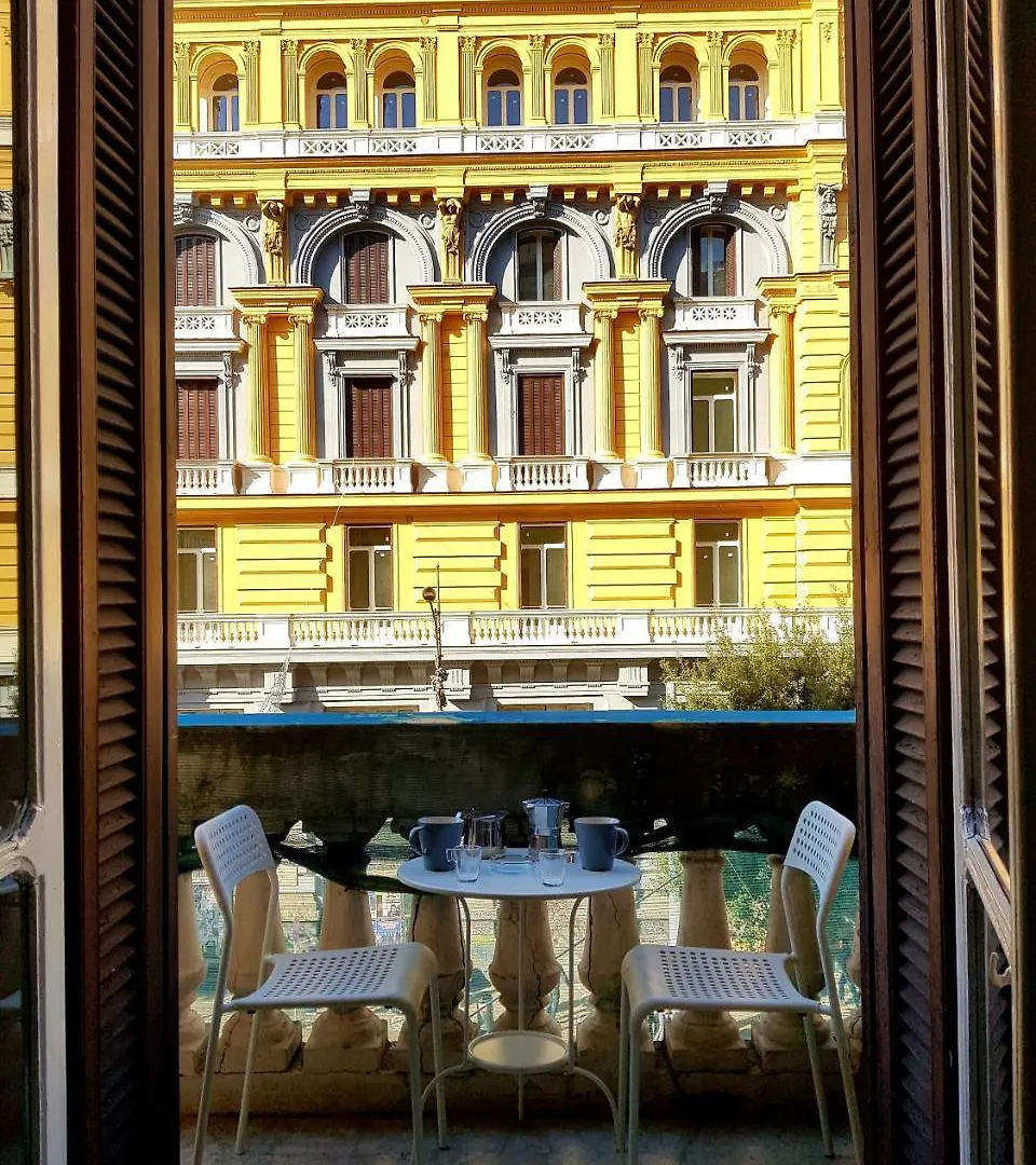 Napoli Central Loft